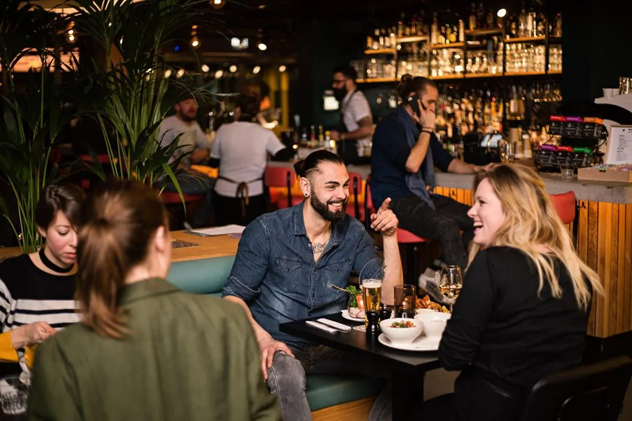 מלון The Social Hub Amsterdam West 4 Star הולנד